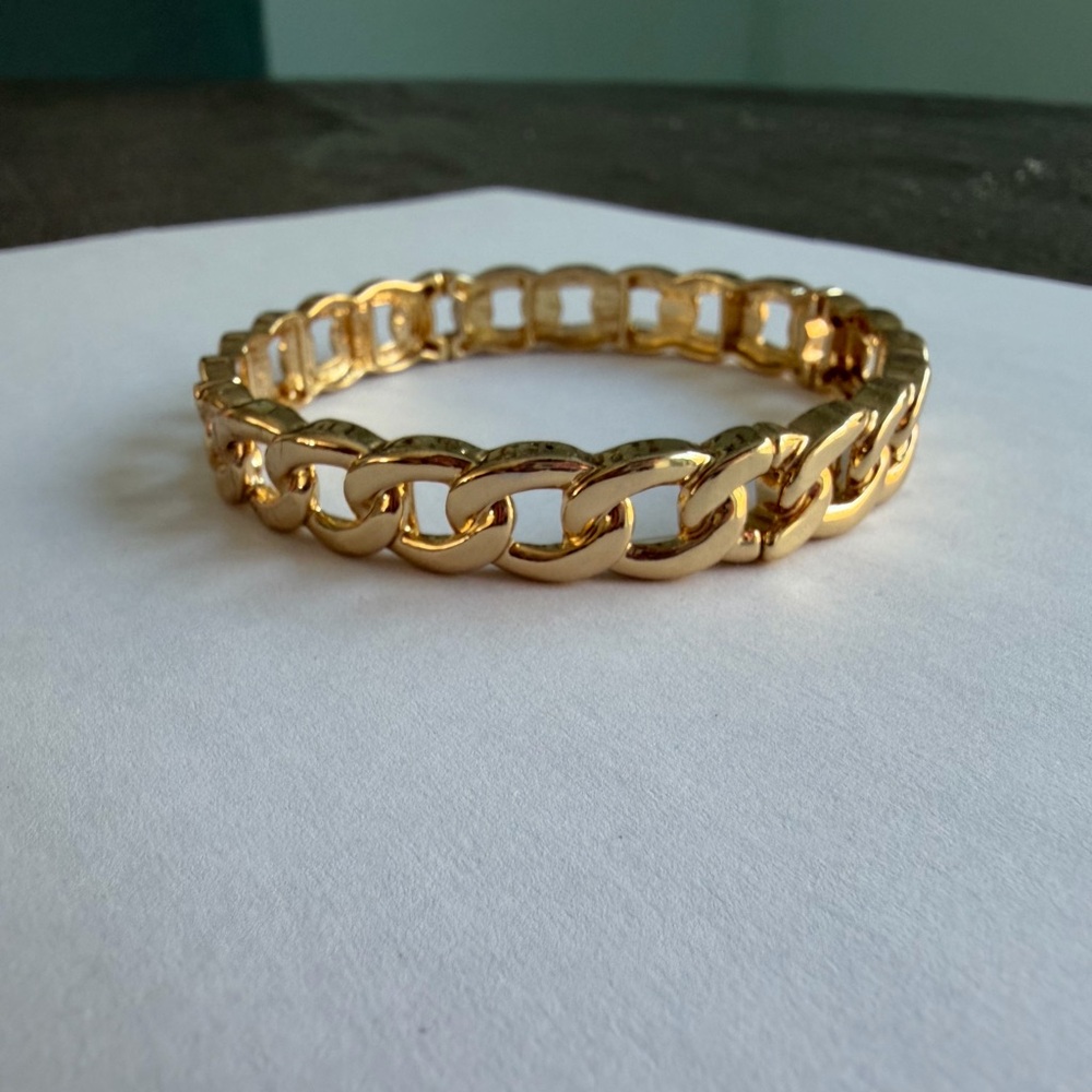 Lilly Pulitzer gold and pink 3 bracelet set - Picture 4 of 5